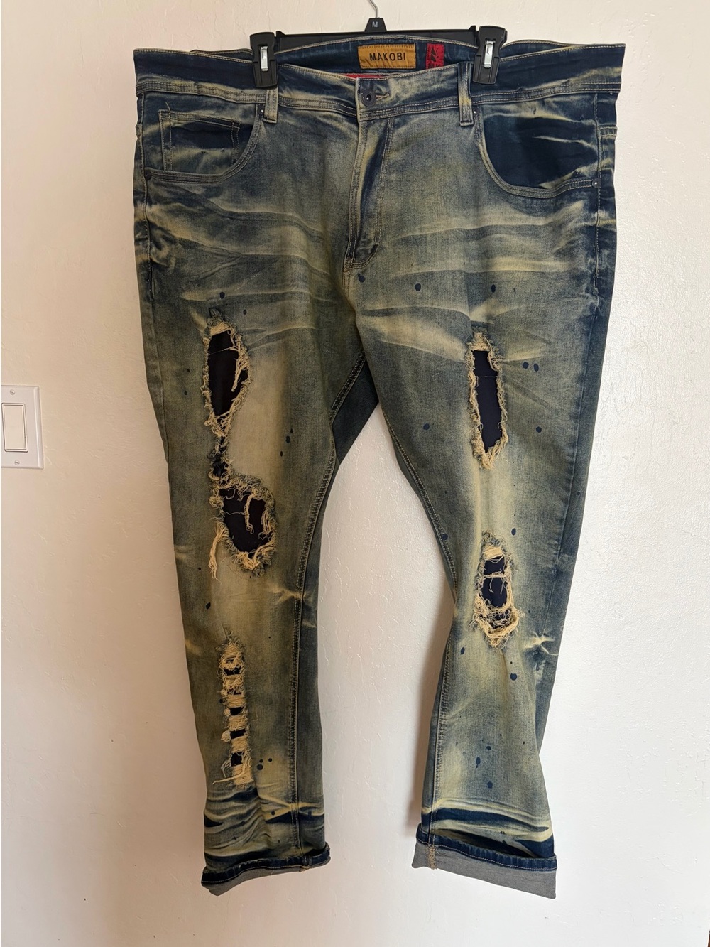 MAKOBI Men's Skinny Distressed Denim Jeans in Washed Blue ~ Size 44x32